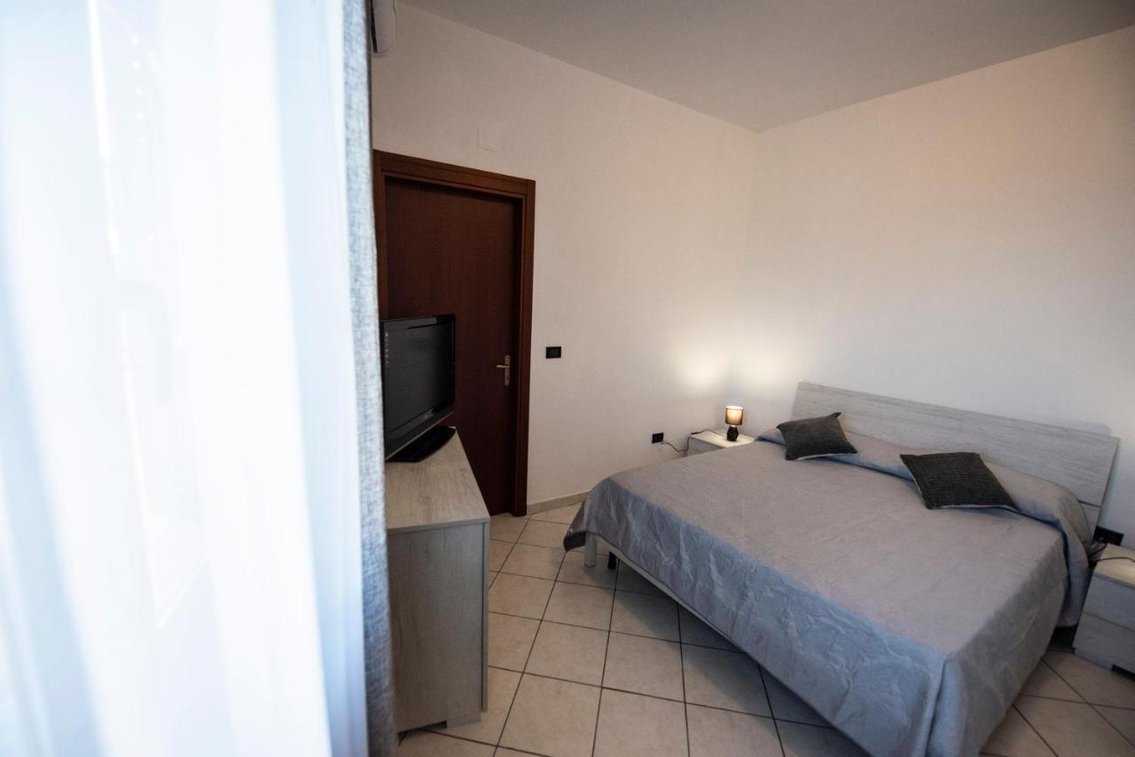 B&B Esterita Parghelia Bagian luar foto