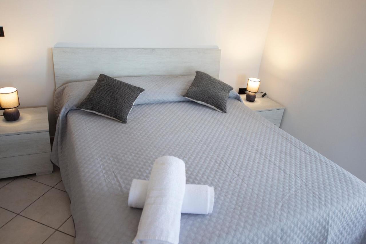 B&B Esterita Parghelia Bagian luar foto
