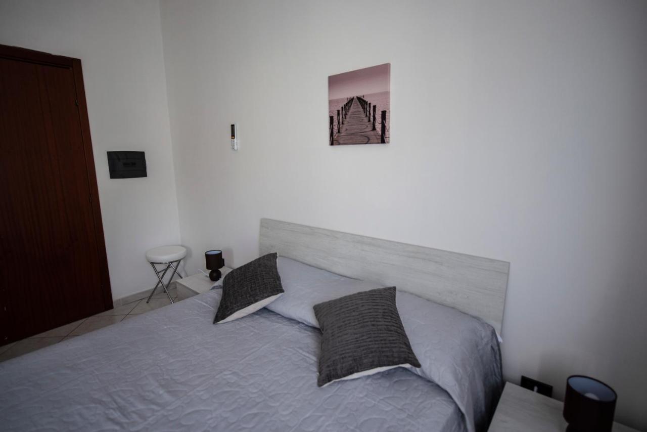 B&B Esterita Parghelia Bagian luar foto