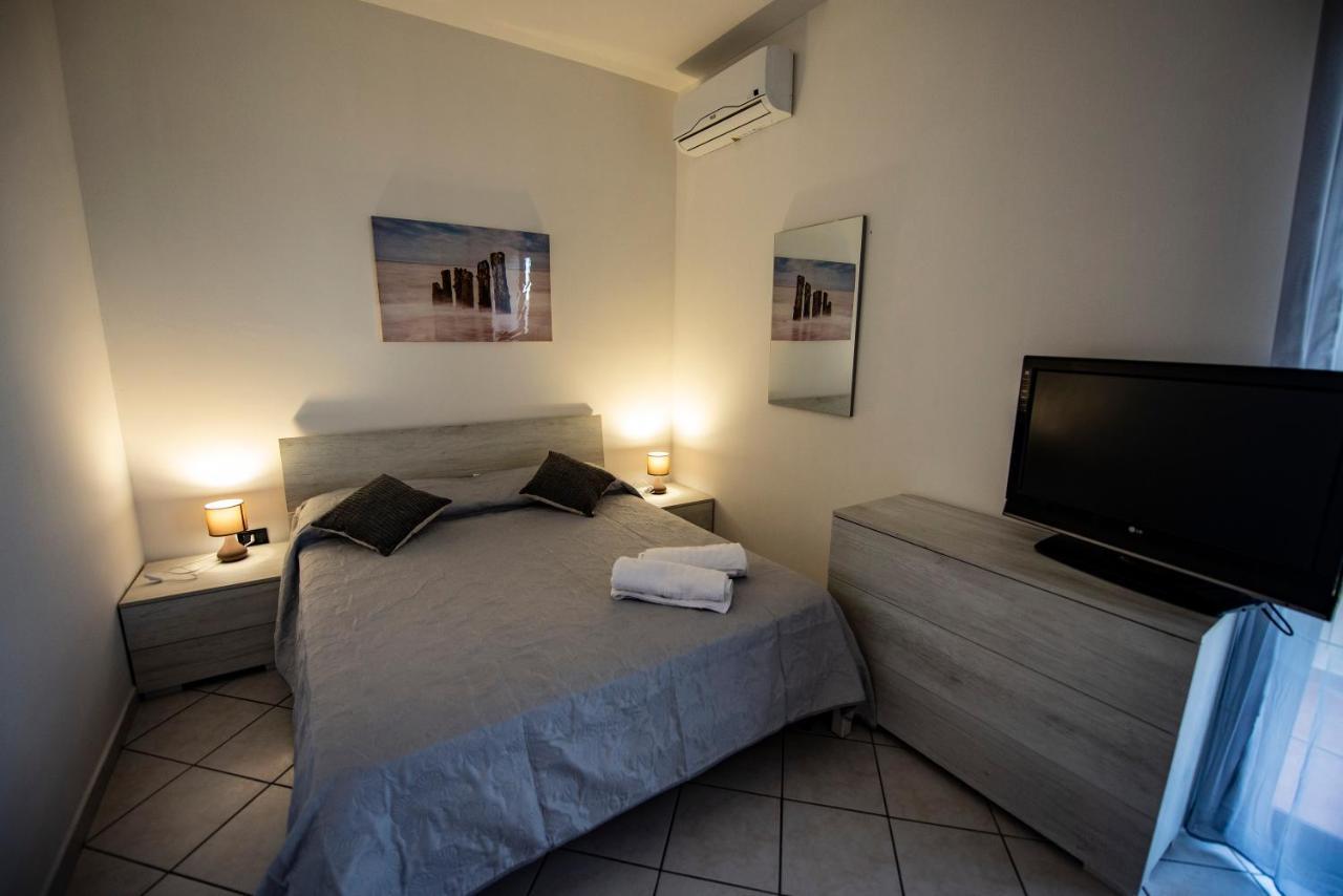 B&B Esterita Parghelia Bagian luar foto